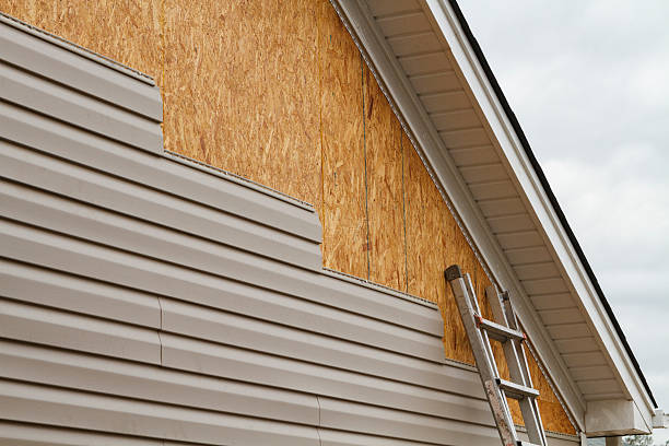Professional Wood Siding technician working in Southern Pines, NC